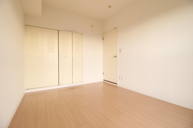 ビューテラス橘 寝室