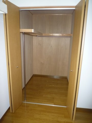 ドルフ南本宿Ⅱ 