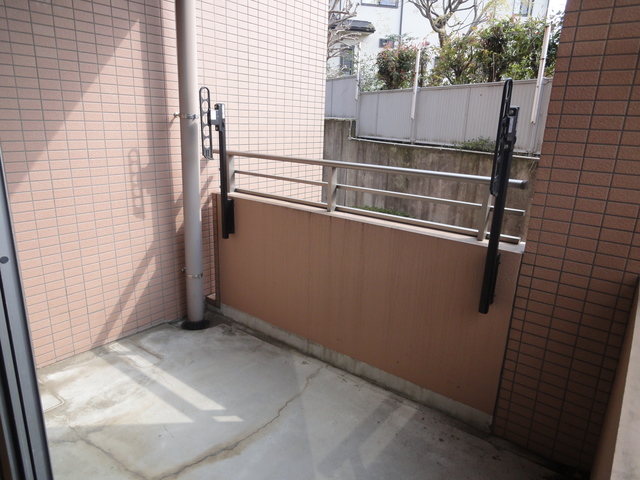 ドルフ南本宿Ⅱ バルコニー