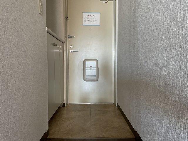 グリーンヒルソウブ 玄関