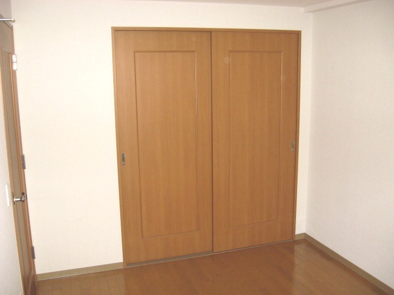 ディアパーク杉田南 収納