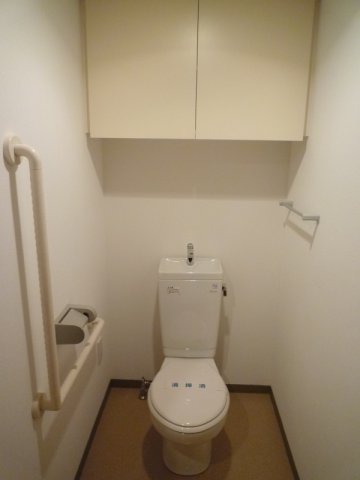 エレガント日吉 トイレ