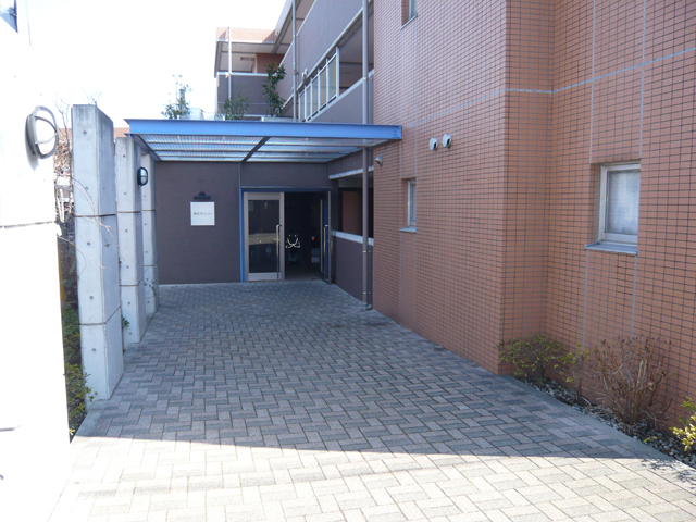 初音マンション エントランス