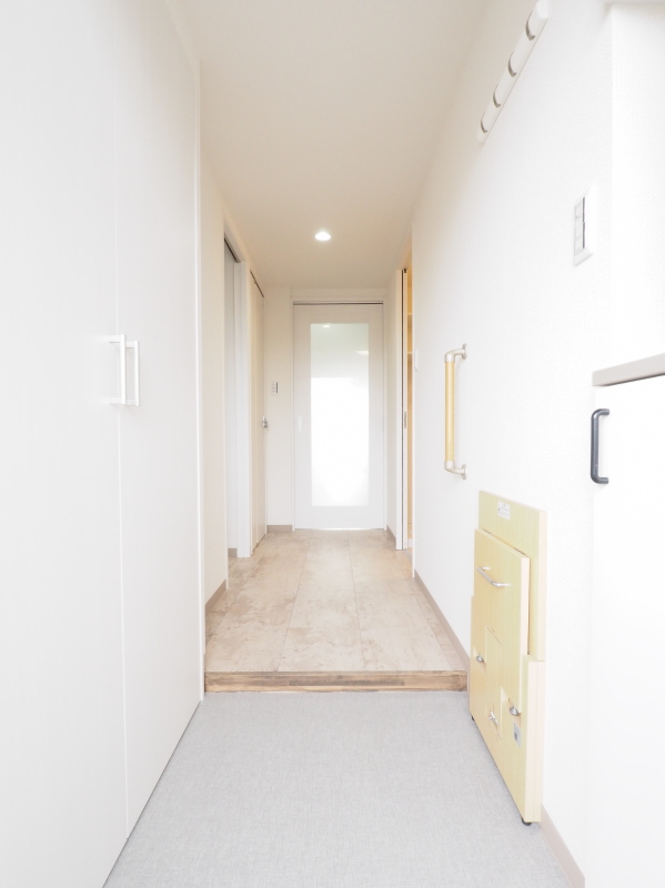 メゾンピア2 玄関