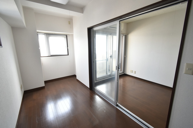 ハーモニーマンション根岸 居間