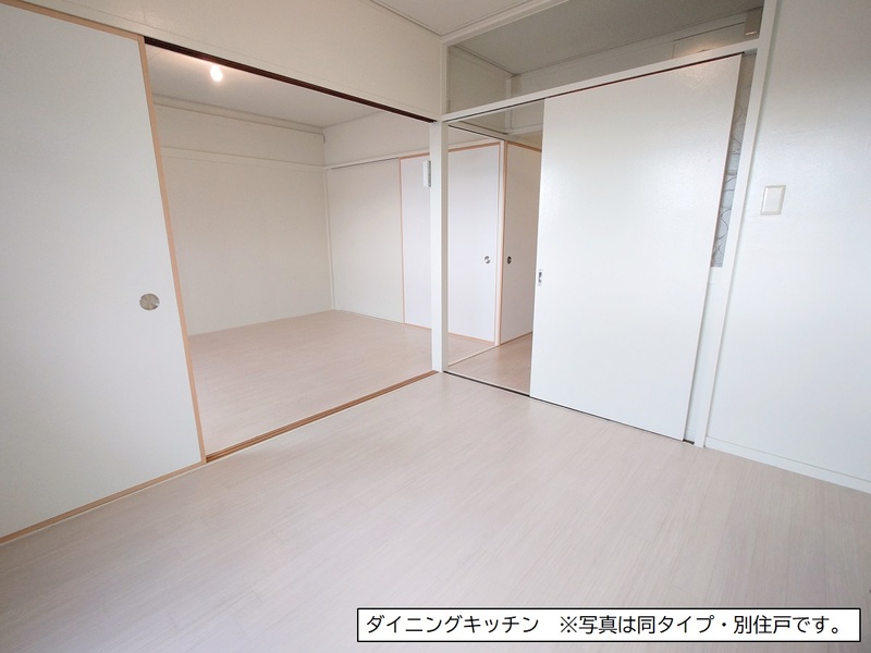 上郷台3号棟 居間