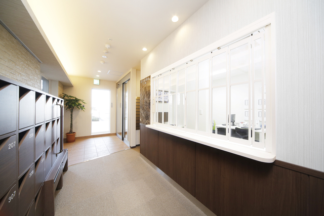 サービス付き高齢者向け住宅フレイグラントオリーブナナ エントランス