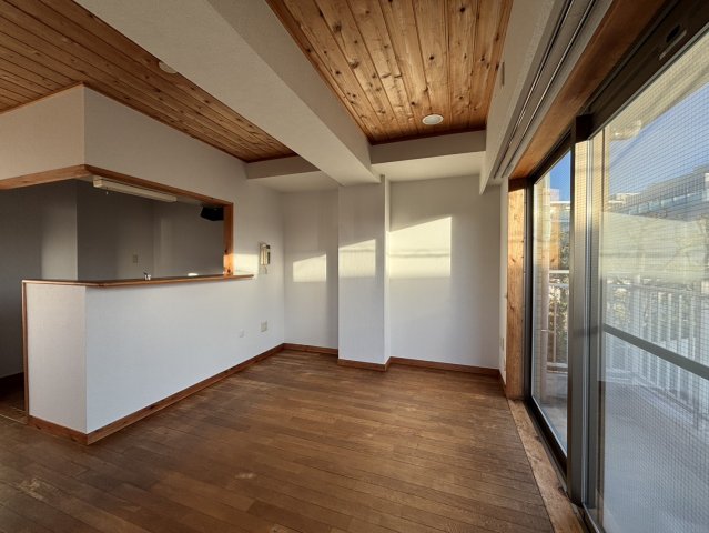 シェ・ノートフ桑原台 居間