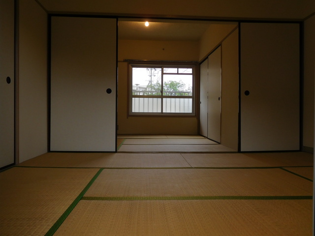 伊勢原第1 居間