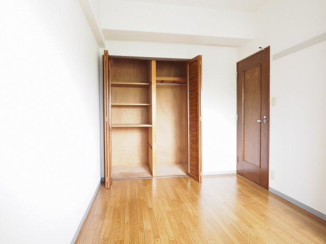 ボナール美徳 居間