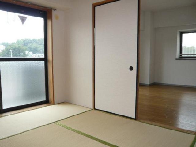 ボナール美徳 居間