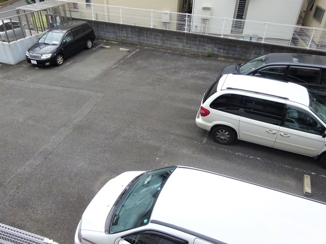 ボナール美徳 駐車場