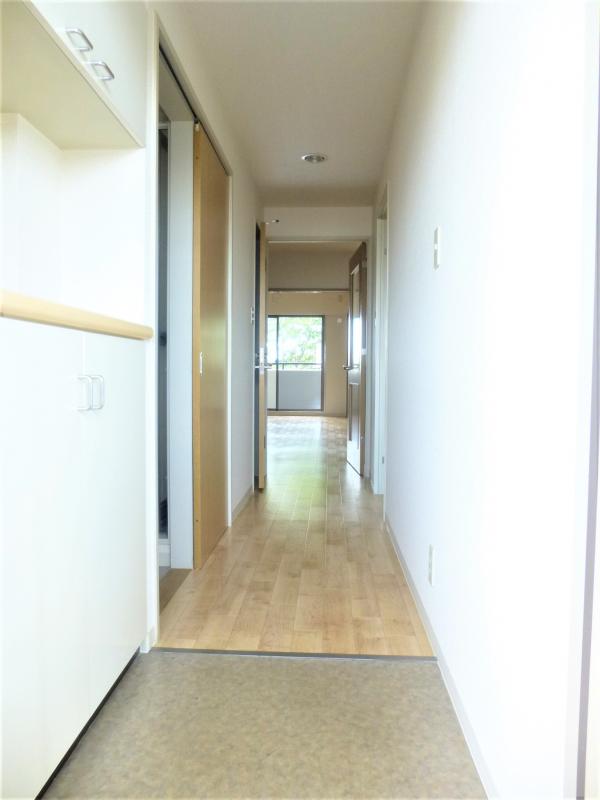 パークヒルズ三部 玄関