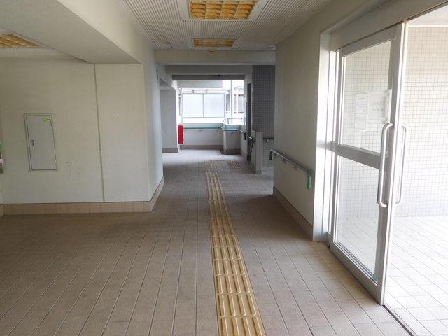 千年新町3号館 エントランス