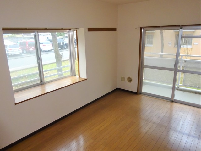 宿河原東2番館 居間