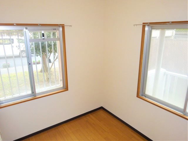 宿河原東2番館 居間