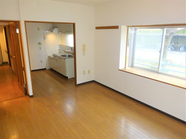 宿河原東2番館 居間