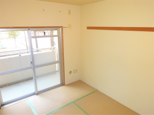 宿河原東2番館 居間