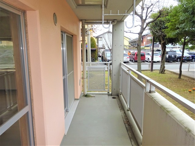 宿河原東2番館 バルコニー