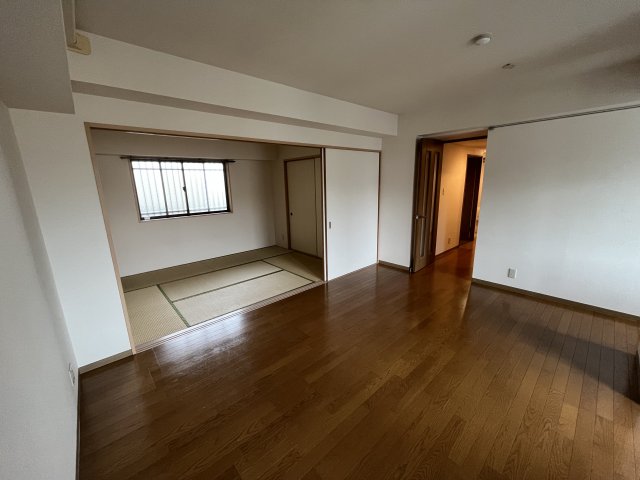 エーデルワイス高見 居間