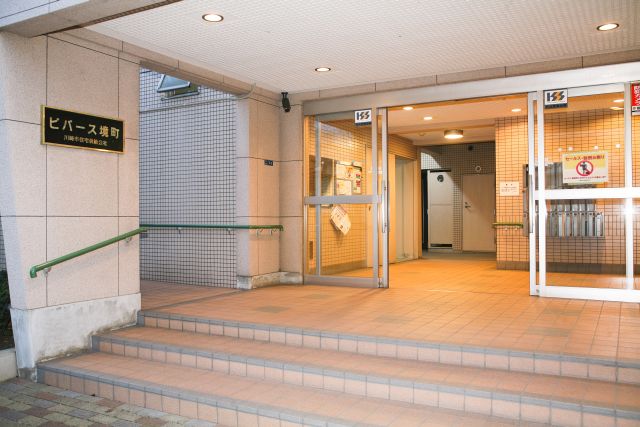 ビバース境町 エントランス