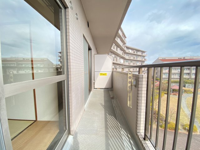 オクトス市ヶ尾 バルコニー