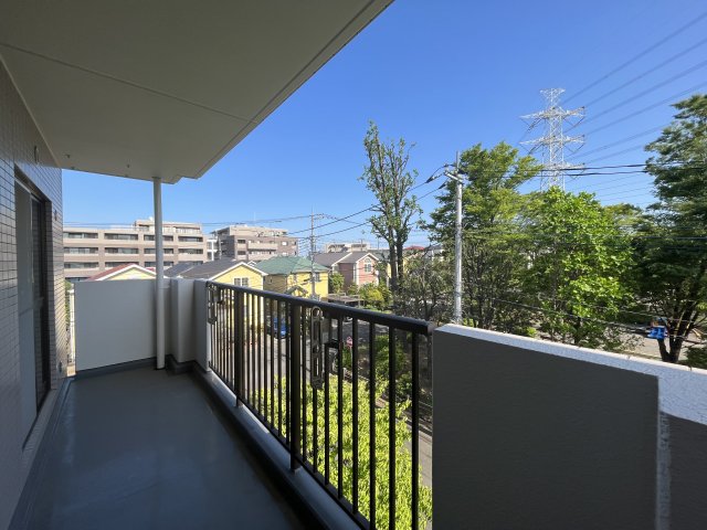 ウエストパークヒルズ バルコニー