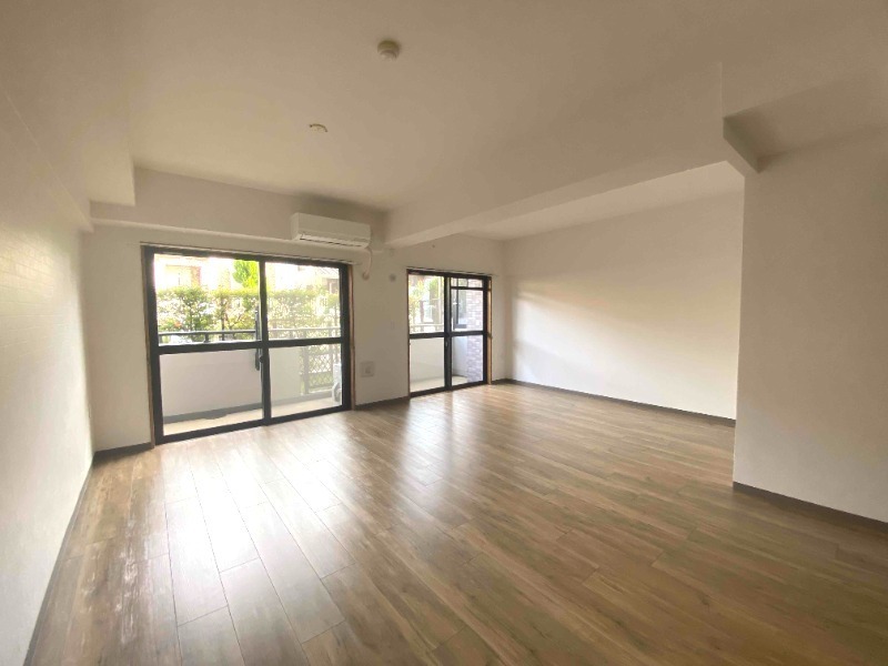 クレールメゾン　都筑 居間