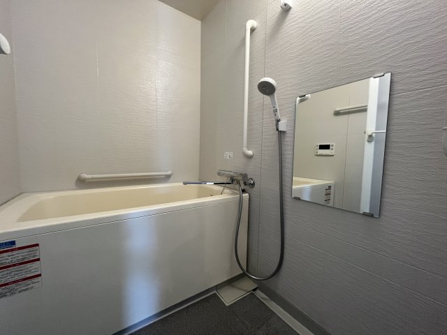 フロール山田町第3 風呂