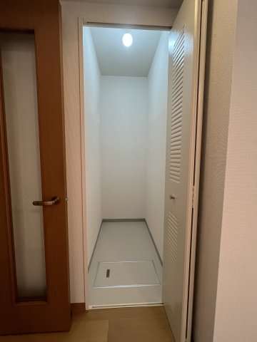 フロール山田町第3 収納