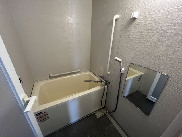 フロール山田町第3 風呂