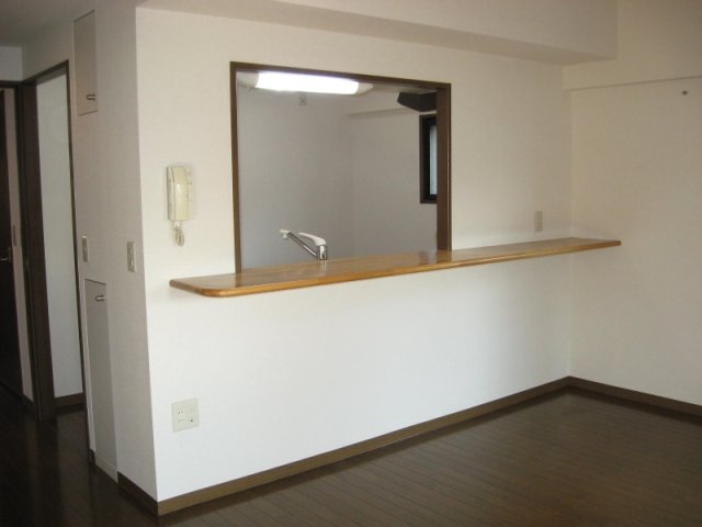 アルテール戸塚 居間