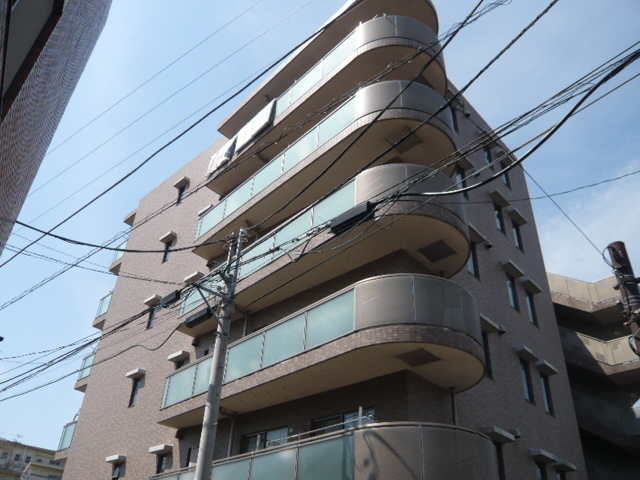 エテルニテ 外観