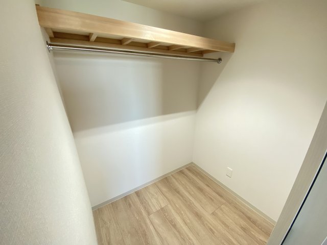 フロール横浜三ッ沢2番館 収納