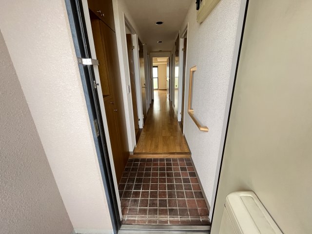 クライン　デァ・ベルク　Ⅰ 玄関