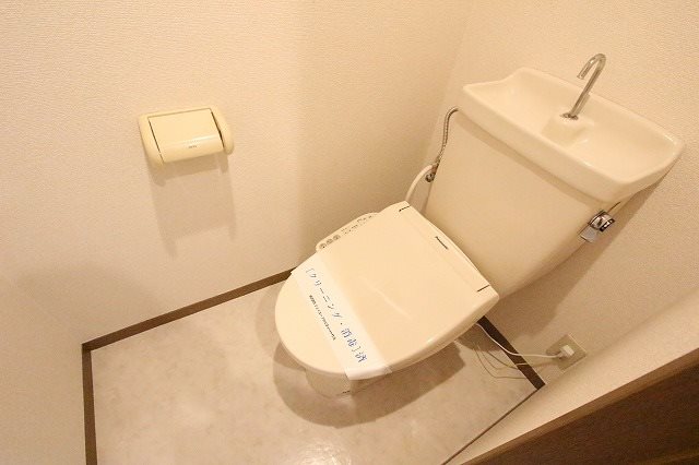 NYコーポ・D トイレ