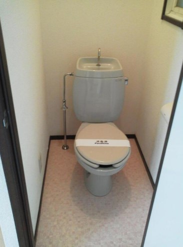 セントラルハイツB トイレ