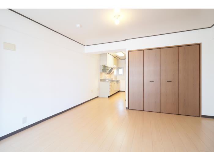 磯子三丁目 居間