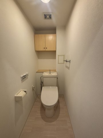 コンフォール西寺尾 トイレ