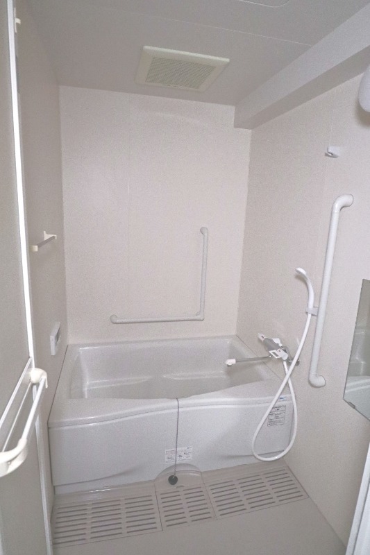 アネシス横浜 風呂