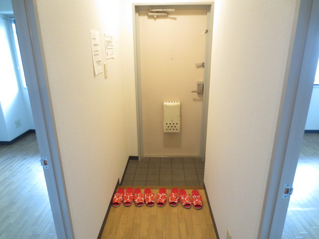 パインベル 玄関