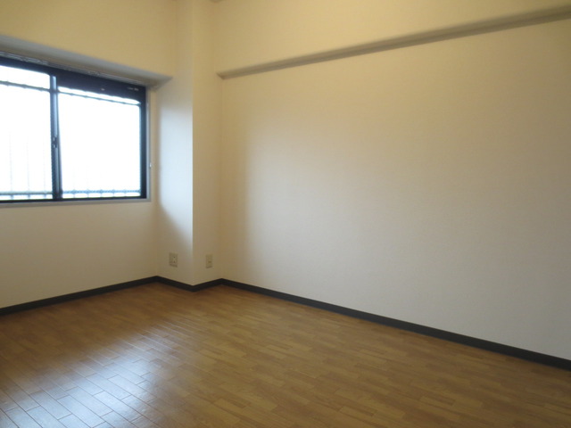 パインベル 居間