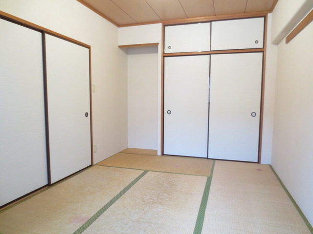 パインベル 収納