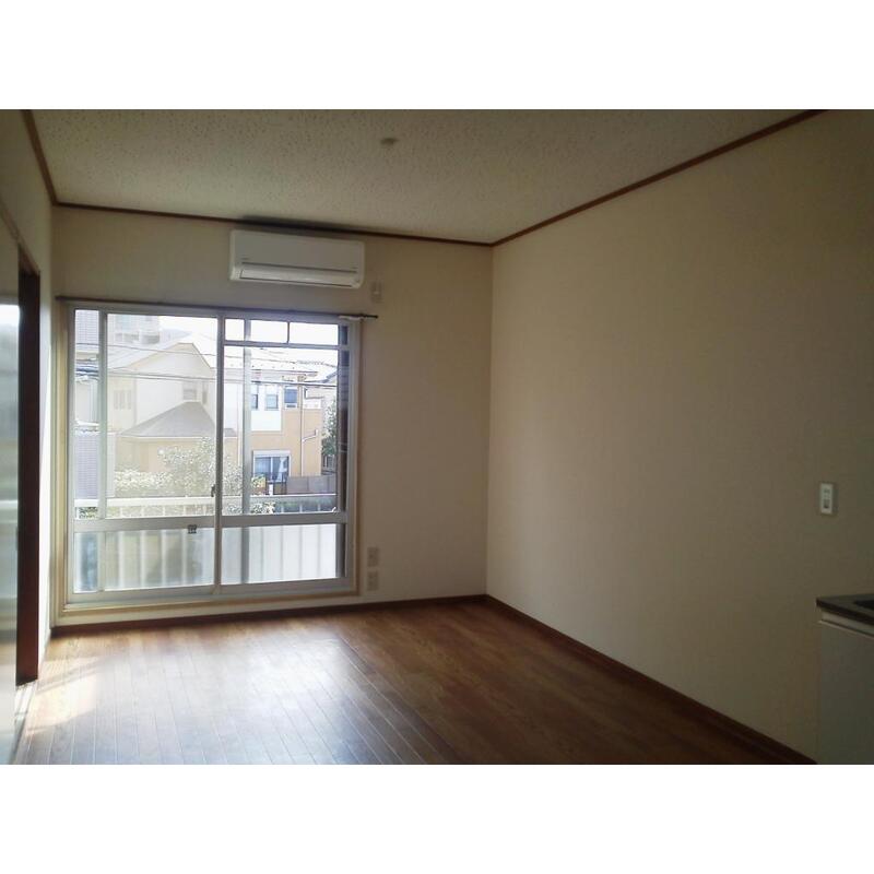 ハイツオオカワ 居間