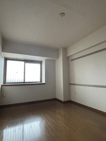 ヒルクレスト湘南 居間