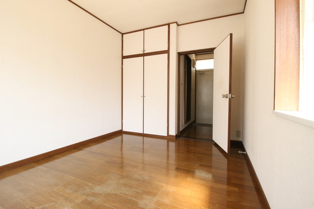 ハピネス保土ヶ谷 居間