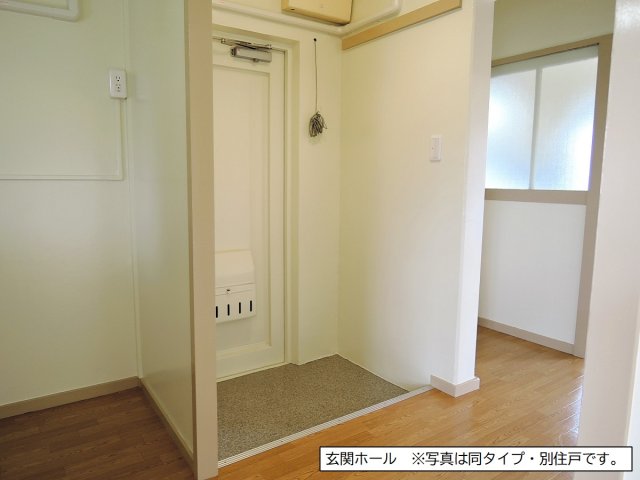 不動が丘第2　5号棟 玄関