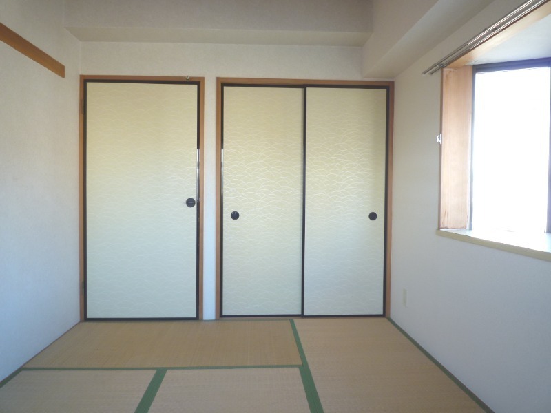 粟飯原マンション 内装