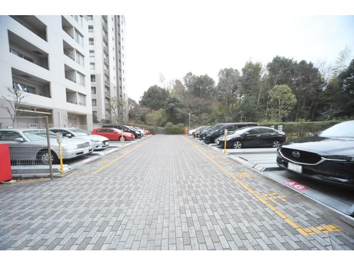 港北ニュータウン　ビュープラザセンター北　 駐車場