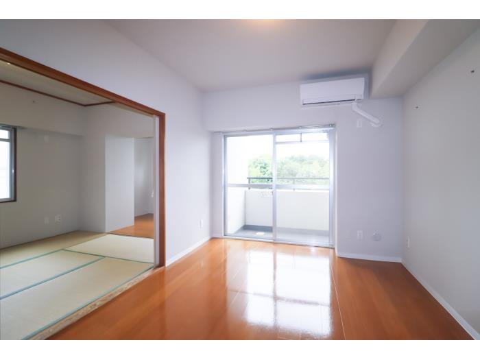 港北ニュータウン　ビュープラザセンター北　 居間